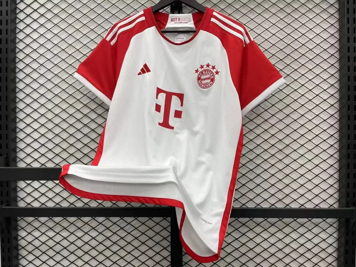 Camisa titular - Bayern de Munique 2023/24 - S a XXL