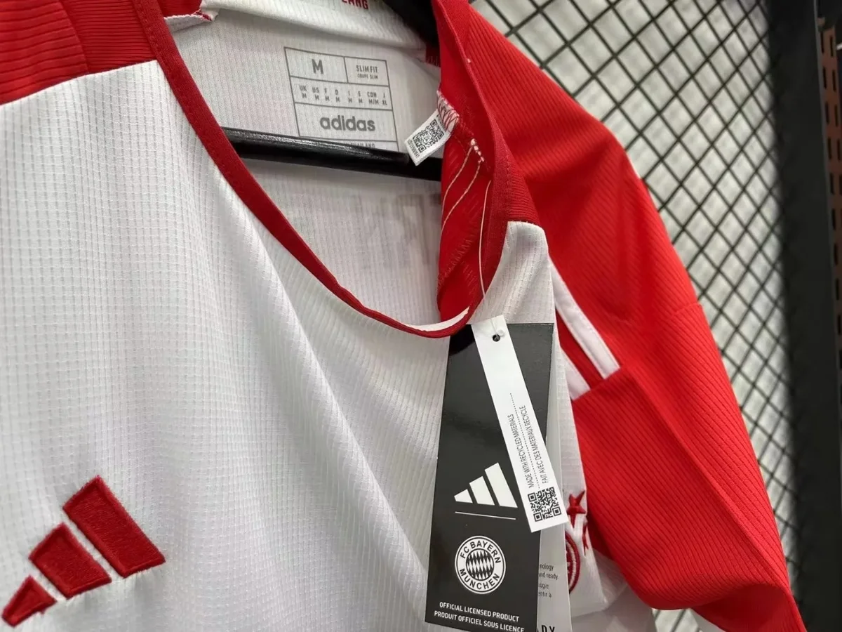 Camisa titular - Bayern de Munique 2023/24 - S a XXL
