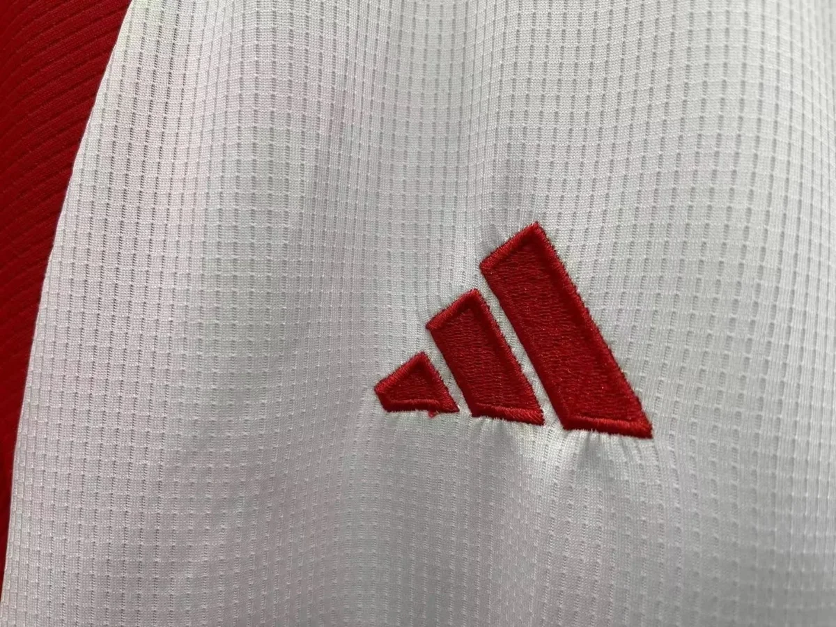 Camisa titular - Bayern de Munique 2023/24 - S a XXL