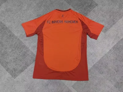 Camisa titular - Bayern de Munique 2024/25 - S a XXL