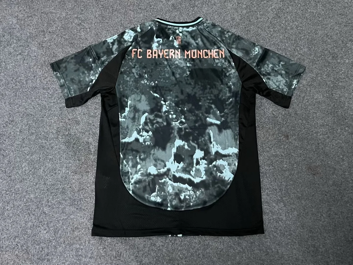 Camisa reserva - Bayern de Munique 2024/25 - S a XXL - foto 2