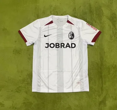 Camisa titular - SC Freiburg - S a XXL