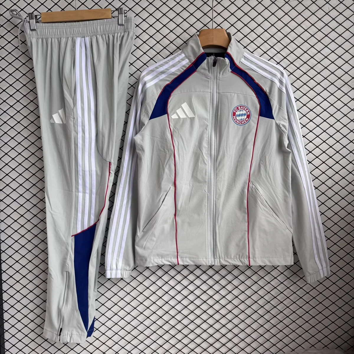 Camisa - Bayern de Munique 2025/26 - S a XXL