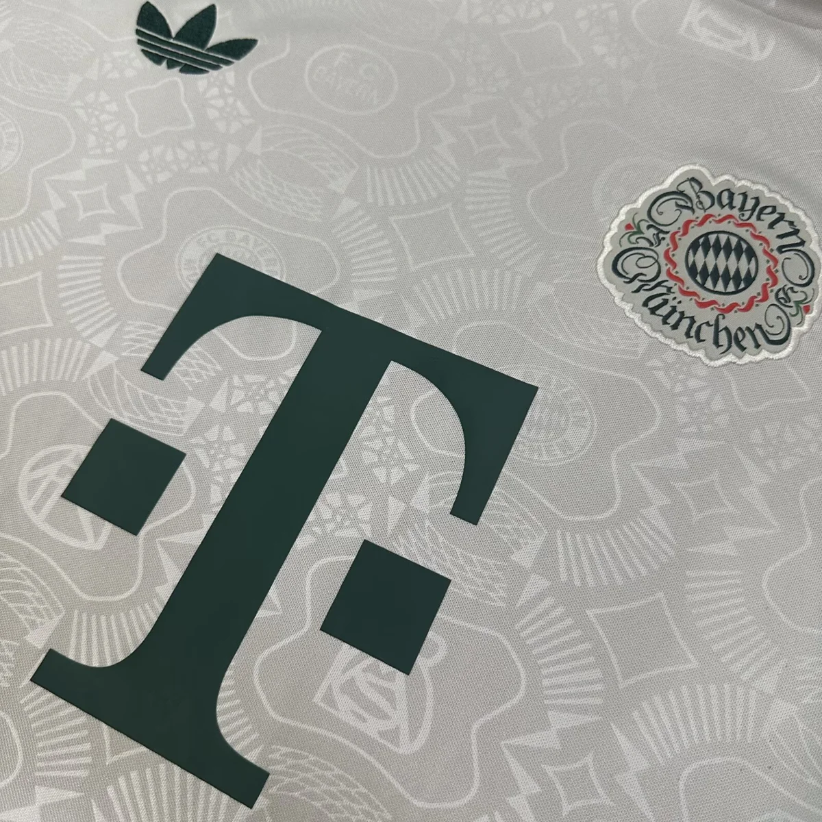 Camisa - Bayern de Munique 2025/26 - S a XXL