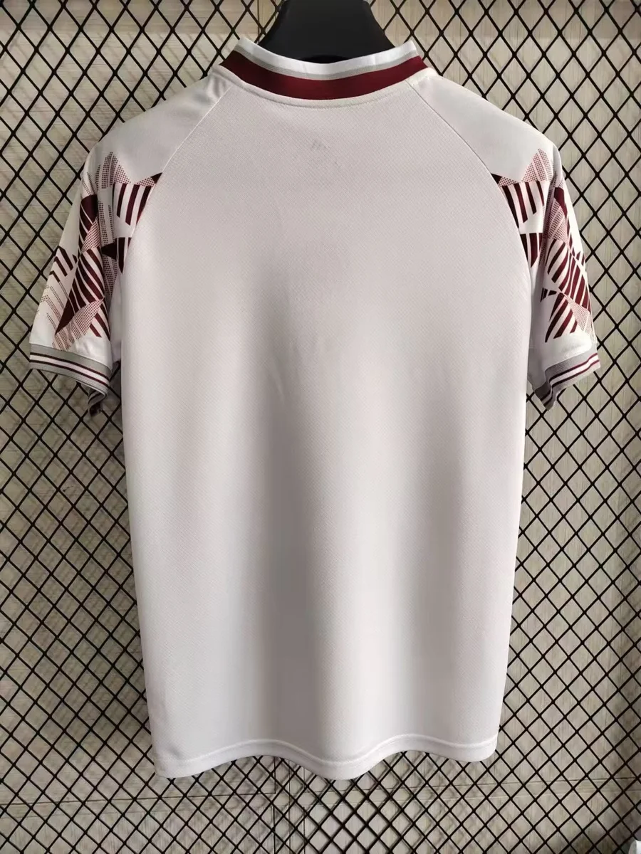 Camisa - Bayern de Munique 2025/26 (edição especial) - S a 4XL