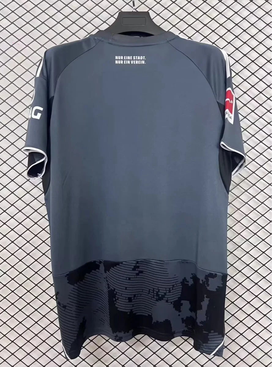 Camisa terceira - Eintracht Frankfurt - S a 4XL