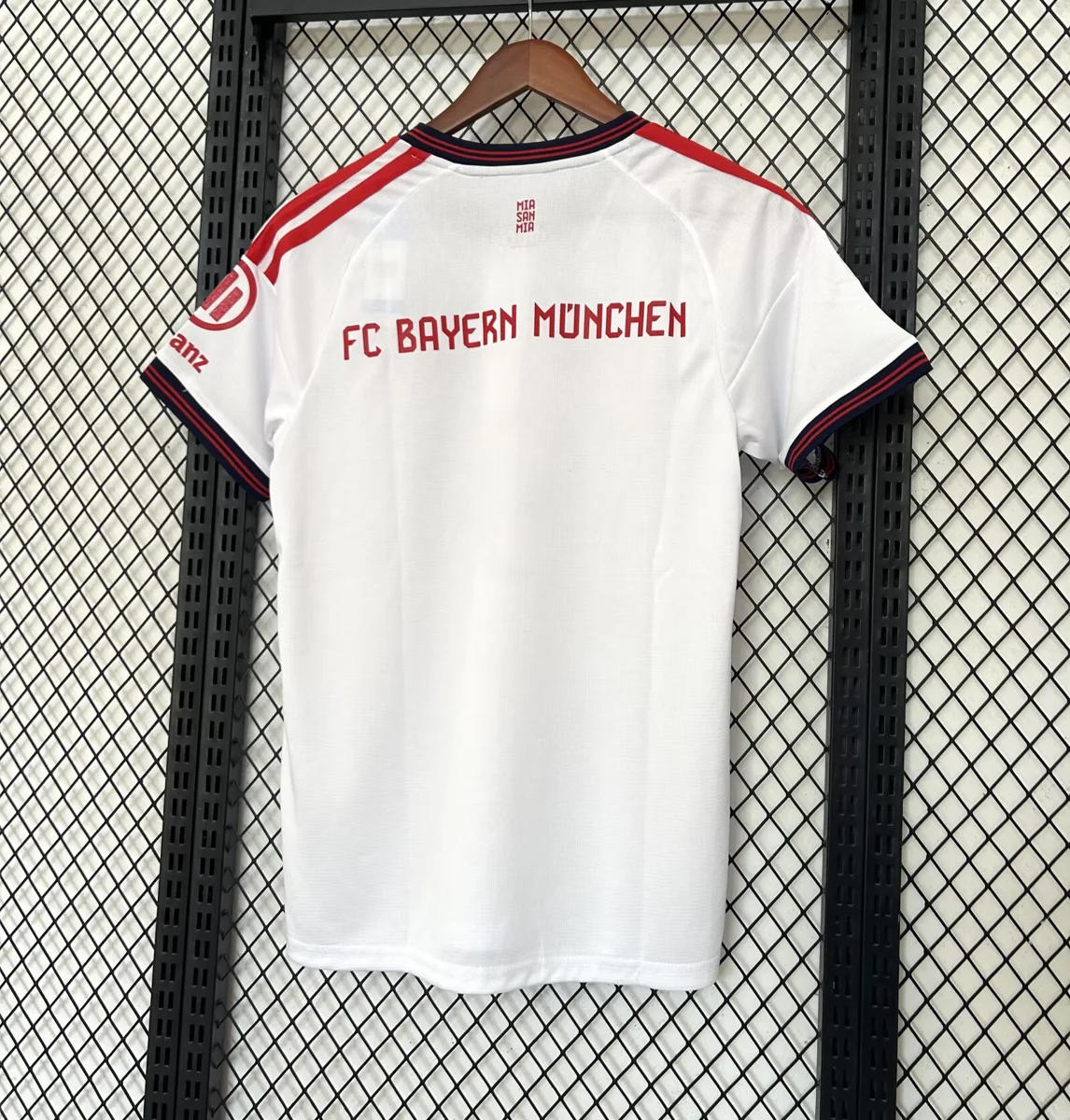 Camisa reserva - Bayern de Munique 2026/27 - S a 2XL - foto 2
