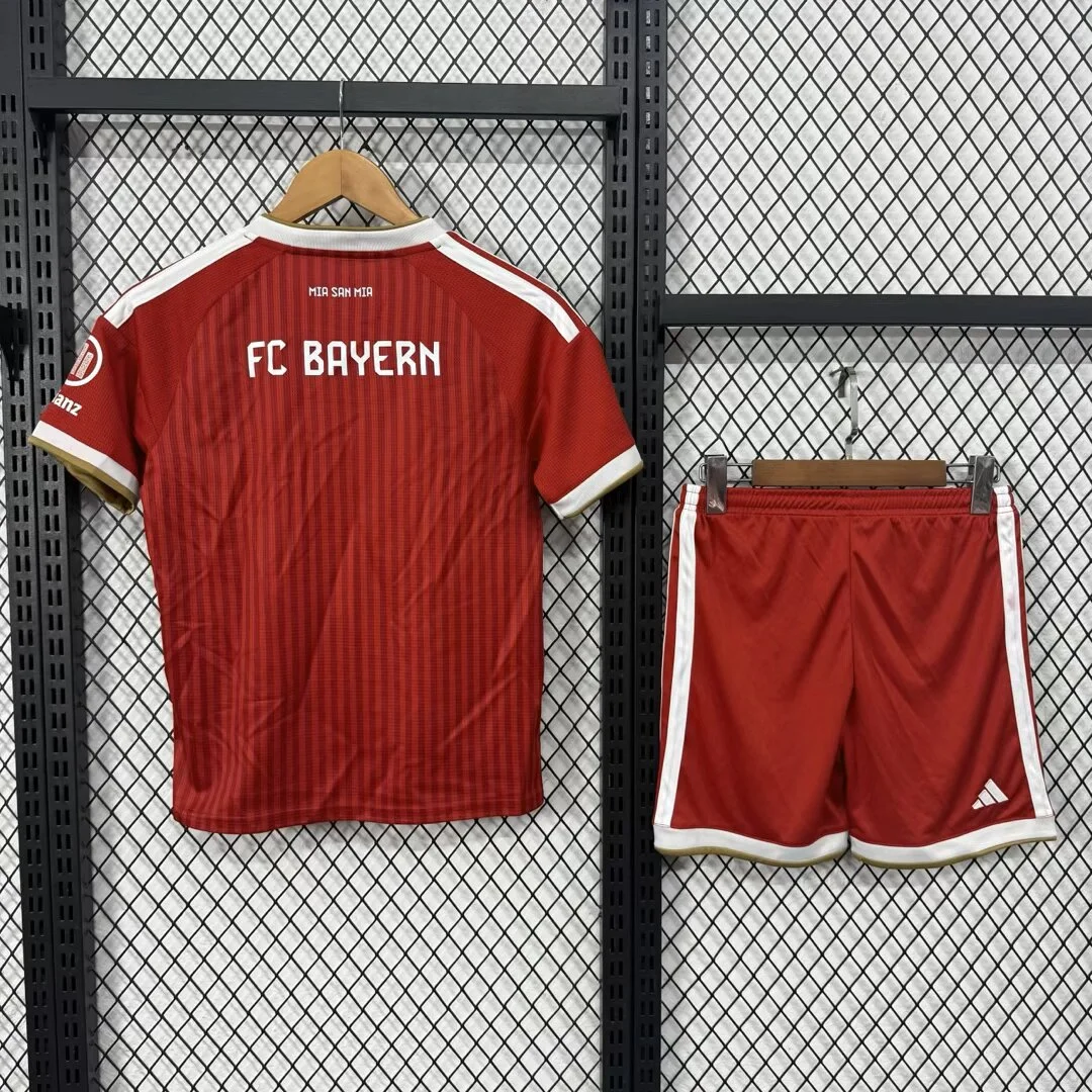 Camisa titular - Bayern de Munique - infantil - 16 a 28