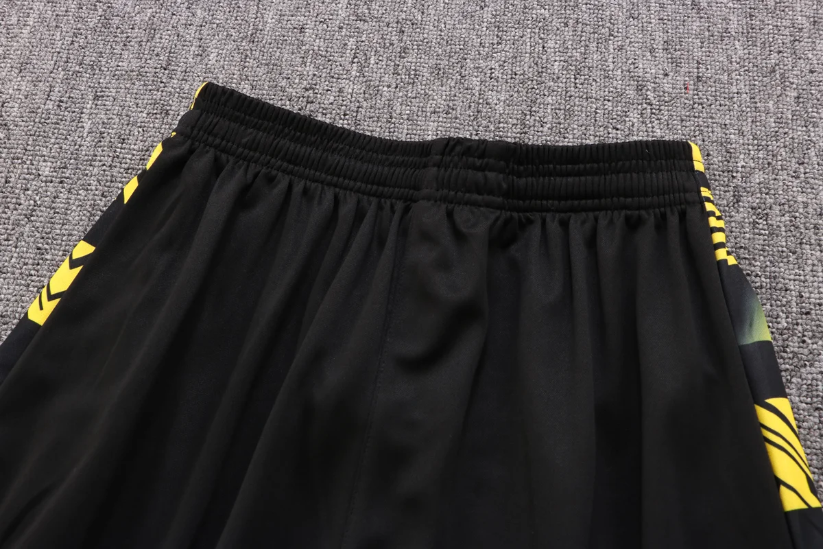 Camisa - Borussia Dortmund (manga curta)