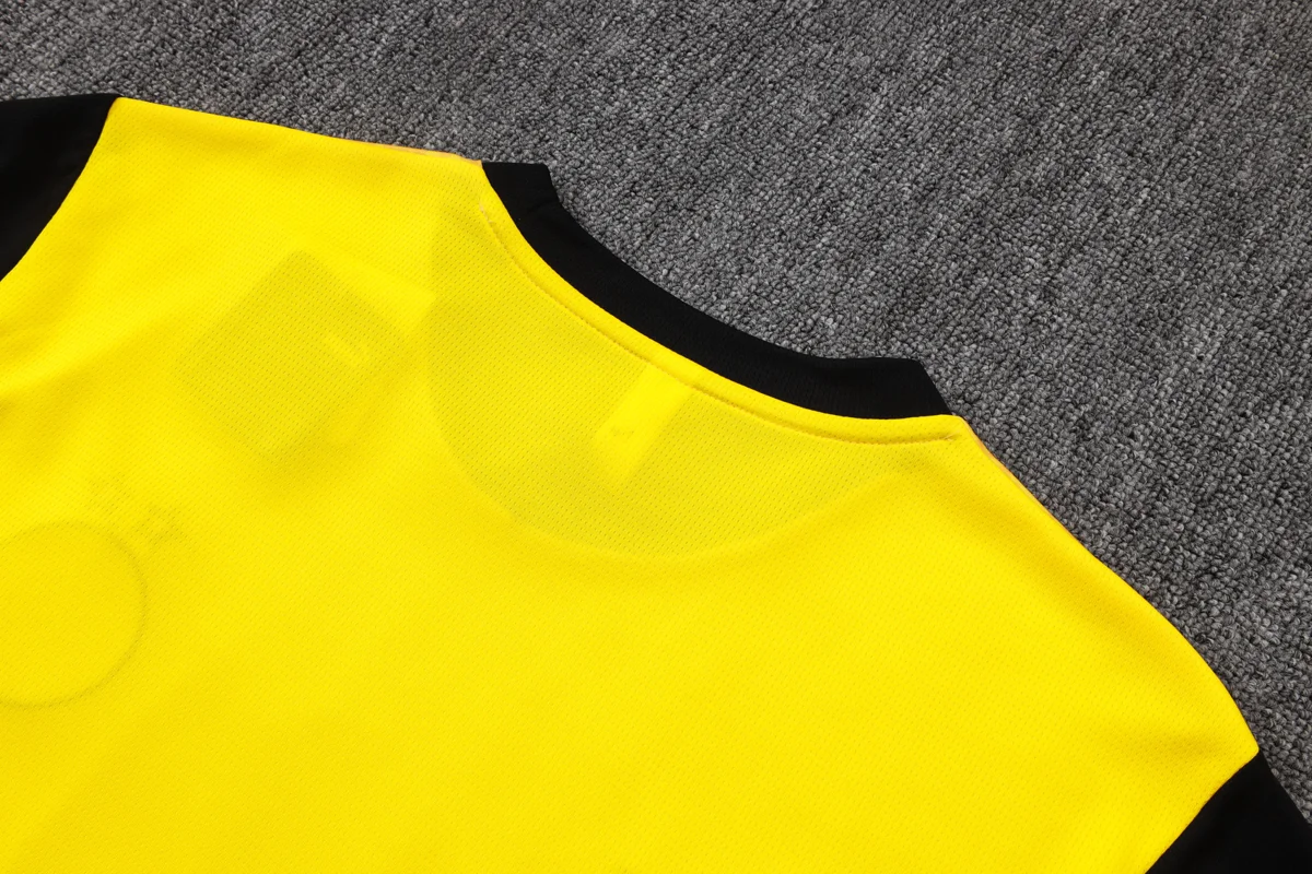 Camisa - Borussia Dortmund (manga curta)