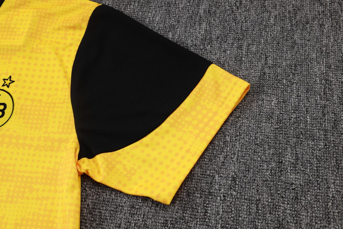 Camisa - Borussia Dortmund (manga curta)