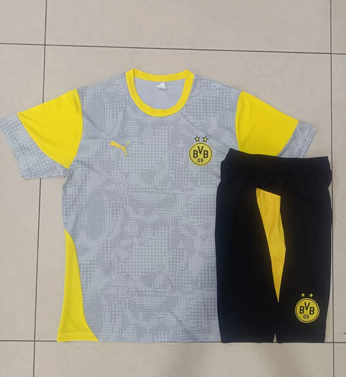 Camisa - Borussia Dortmund (manga curta)