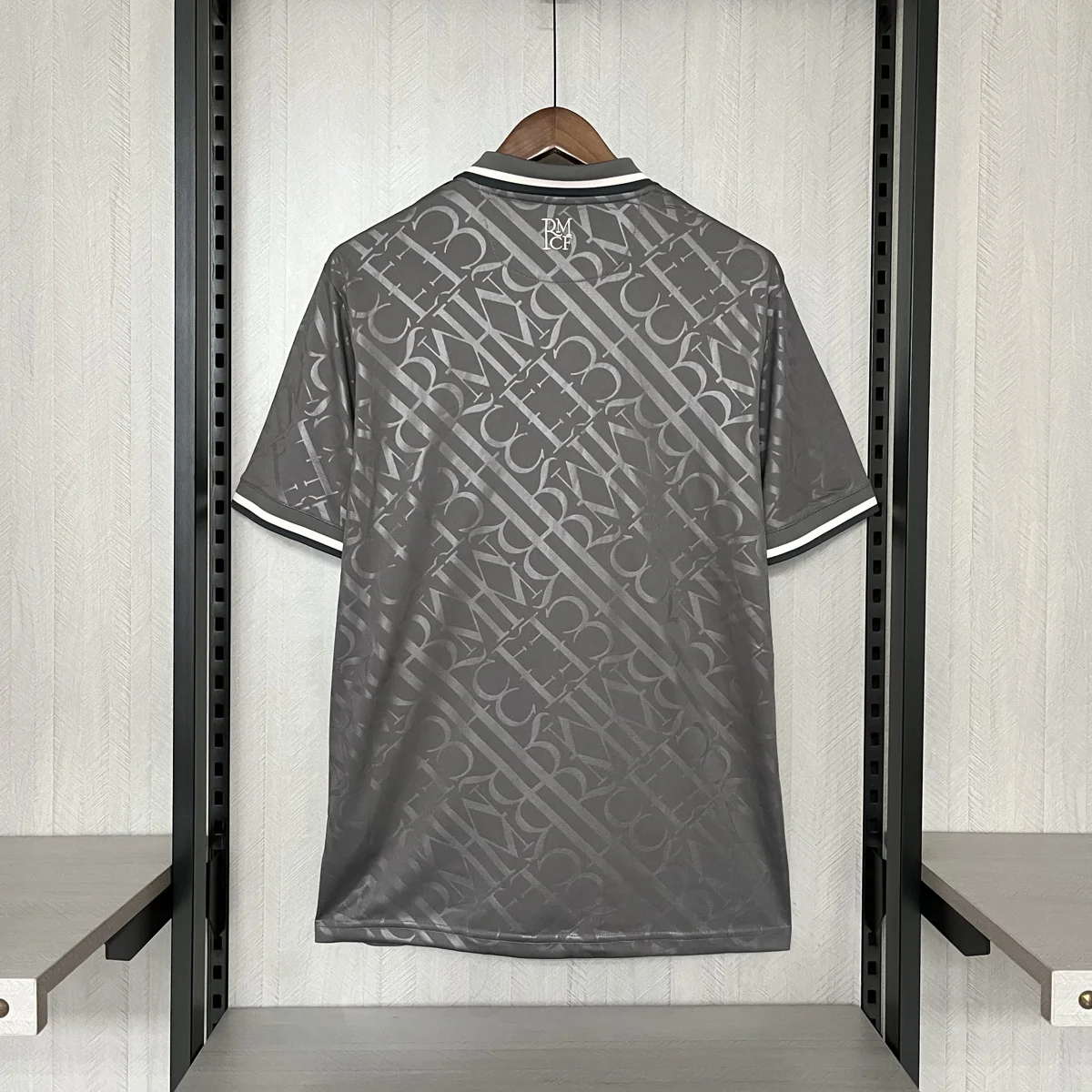 Camisa terceira - Real Madrid 2024/25