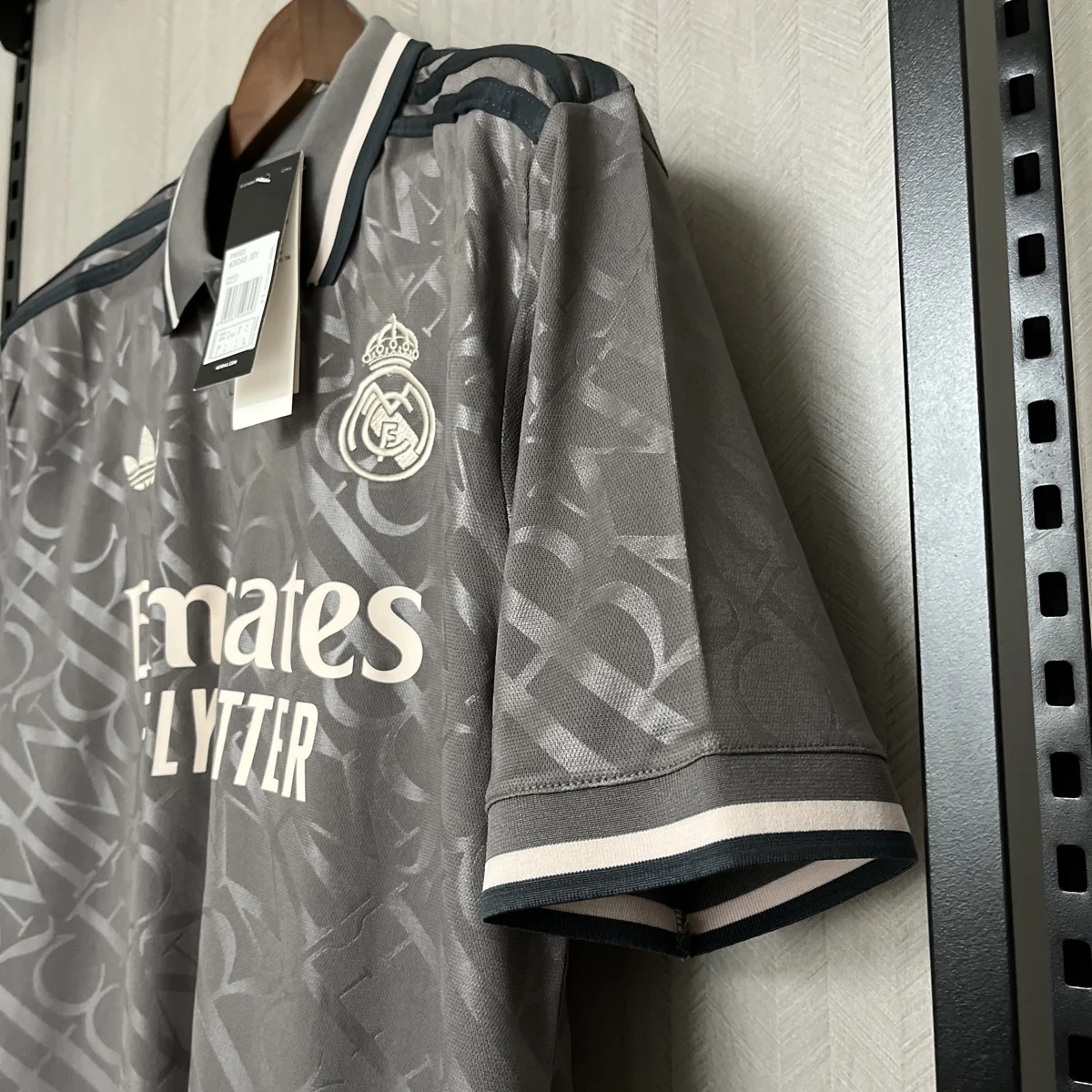Camisa terceira - Real Madrid 2024/25 - foto 2