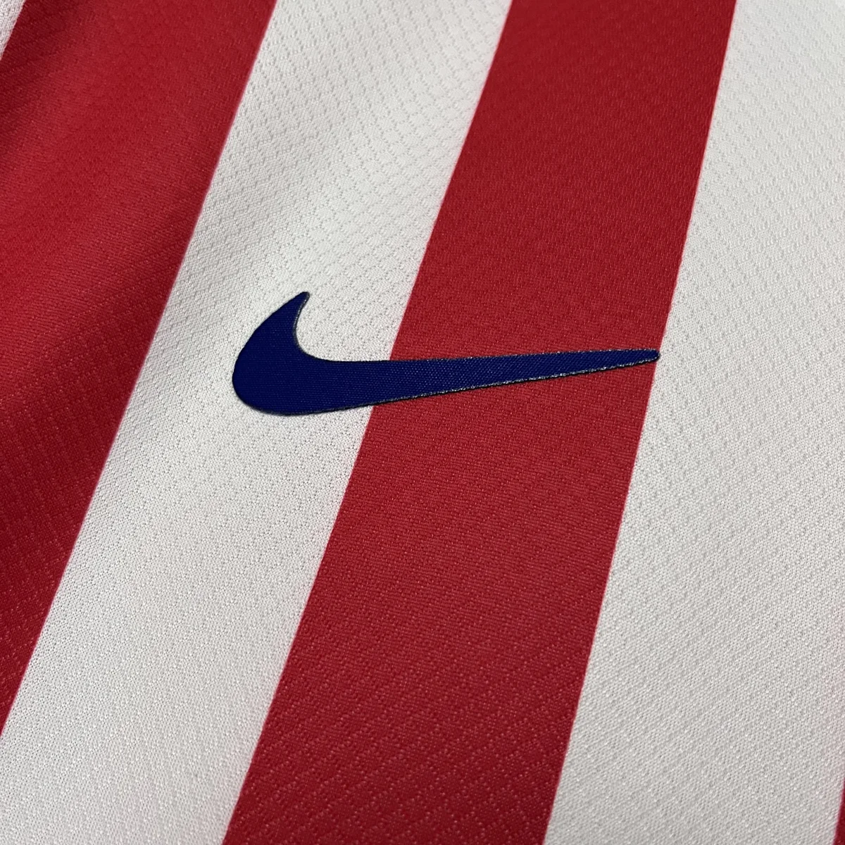 Camisa titular - Atlético de Madrid 2025/26 - foto 4
