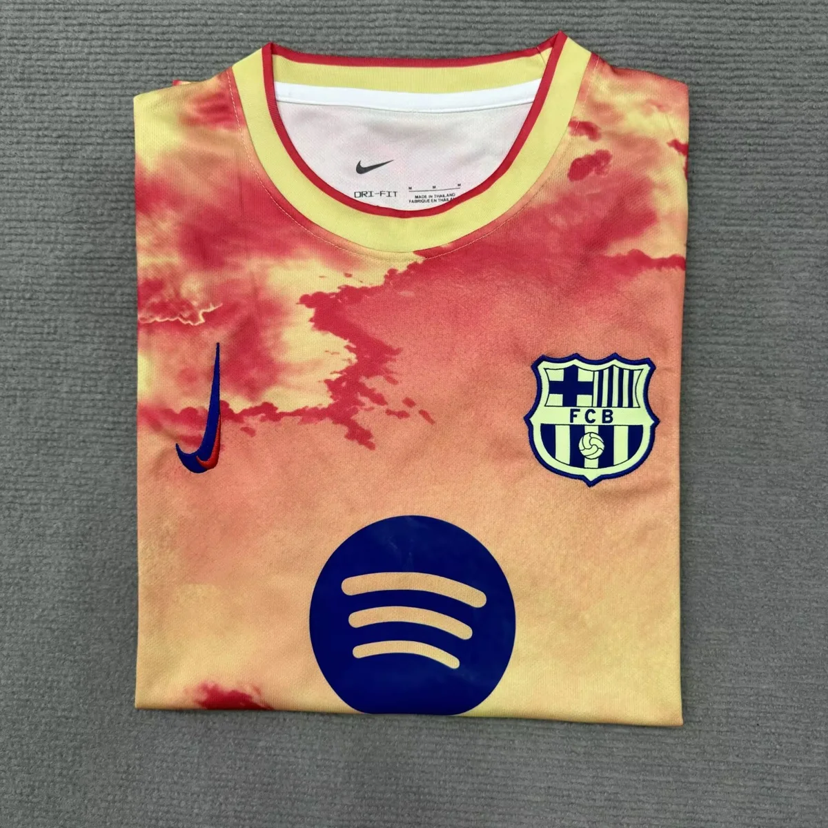 Camisa - Barcelona 2025/26 (edição especial) - S a 2XL