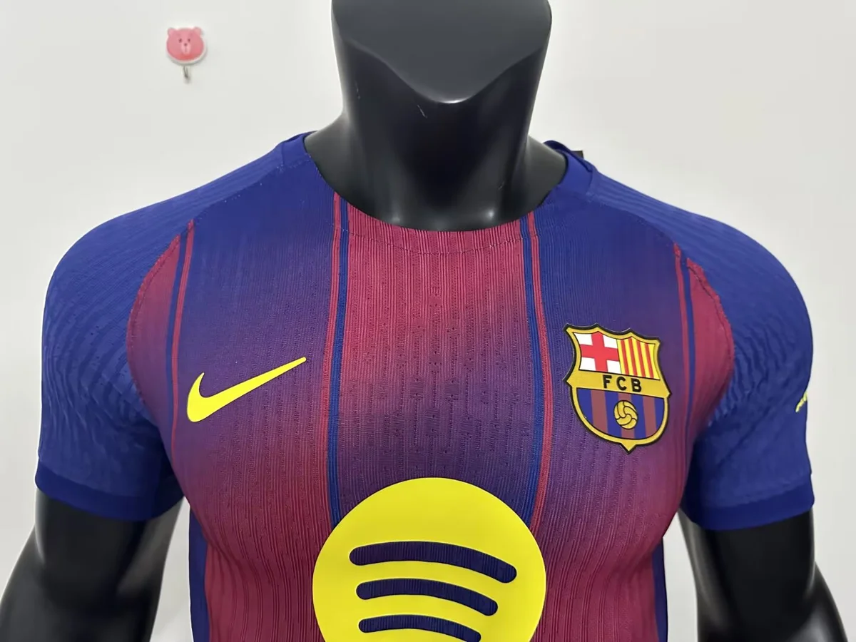 Camisa titular - Barcelona 2025/26 - versão jogador - foto 8
