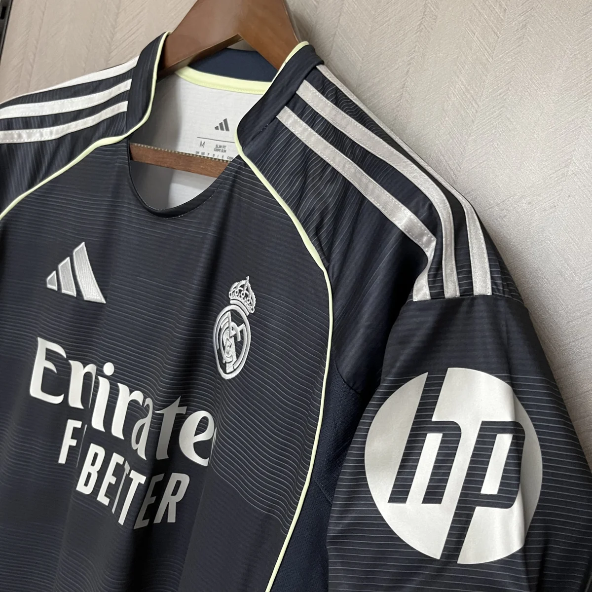 Camisa reserva - Real Madrid 2025/26