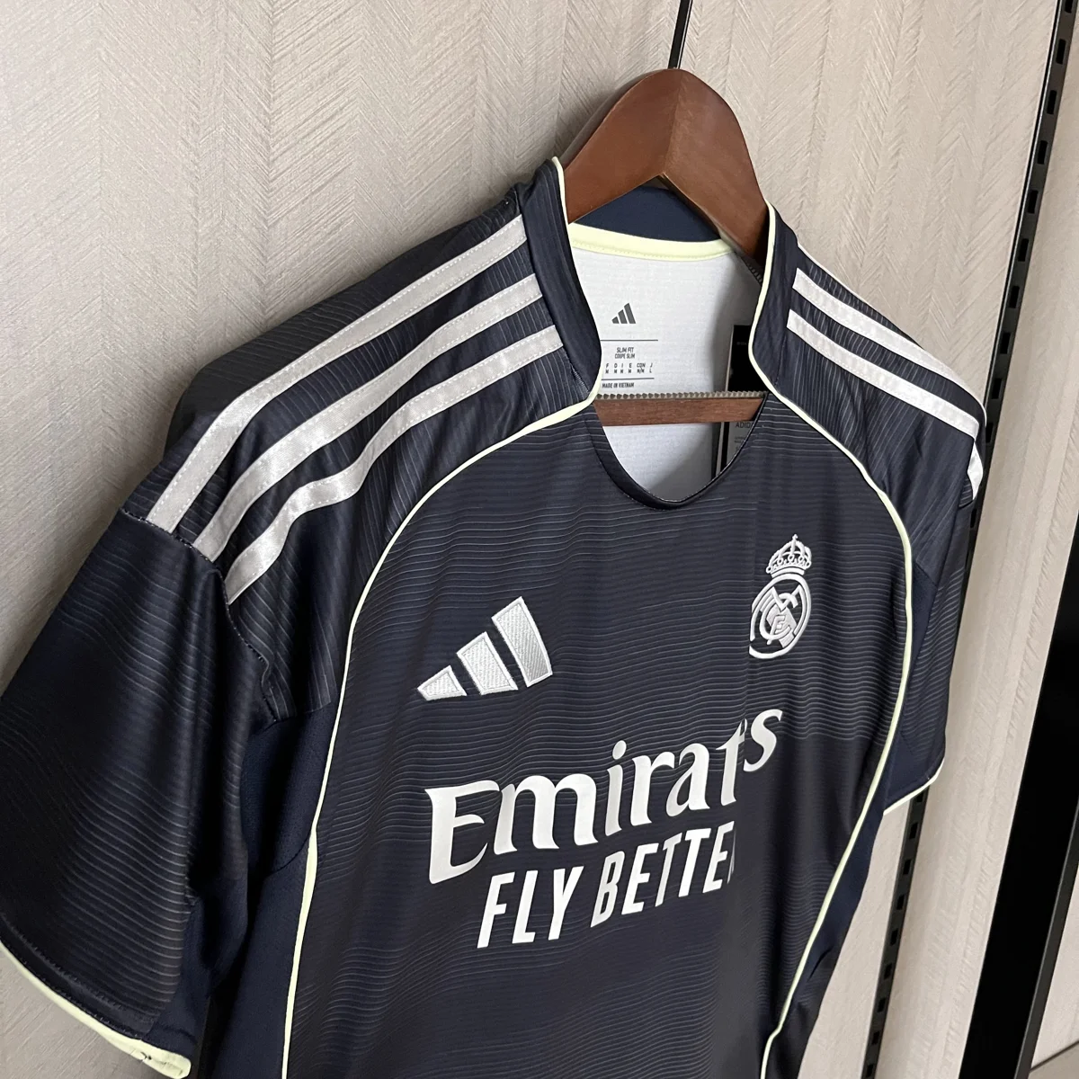 Camisa reserva - Real Madrid 2025/26