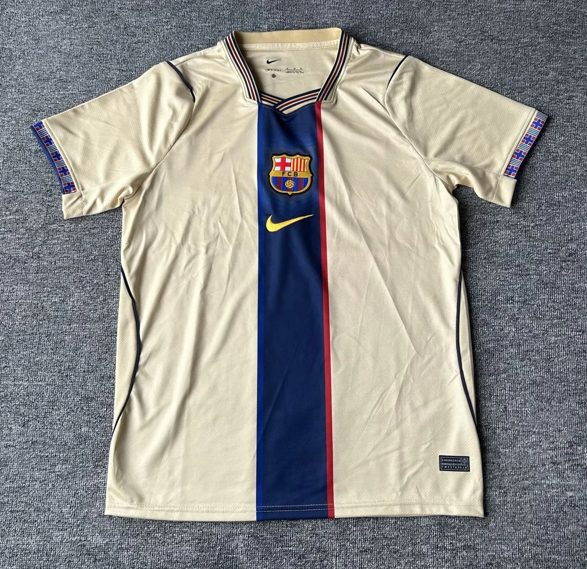 Camisa - Barcelona 2026/27 (edição especial) - S a XXL