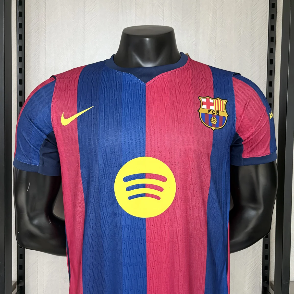 Camisa titular - Barcelona 2026/27 - versão jogador - foto 4