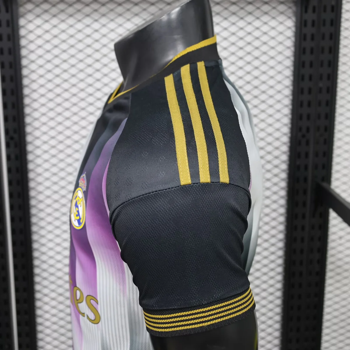 Camisa - Real Madrid 2026/27 (edição especial) - versão jogador - S a 2XL