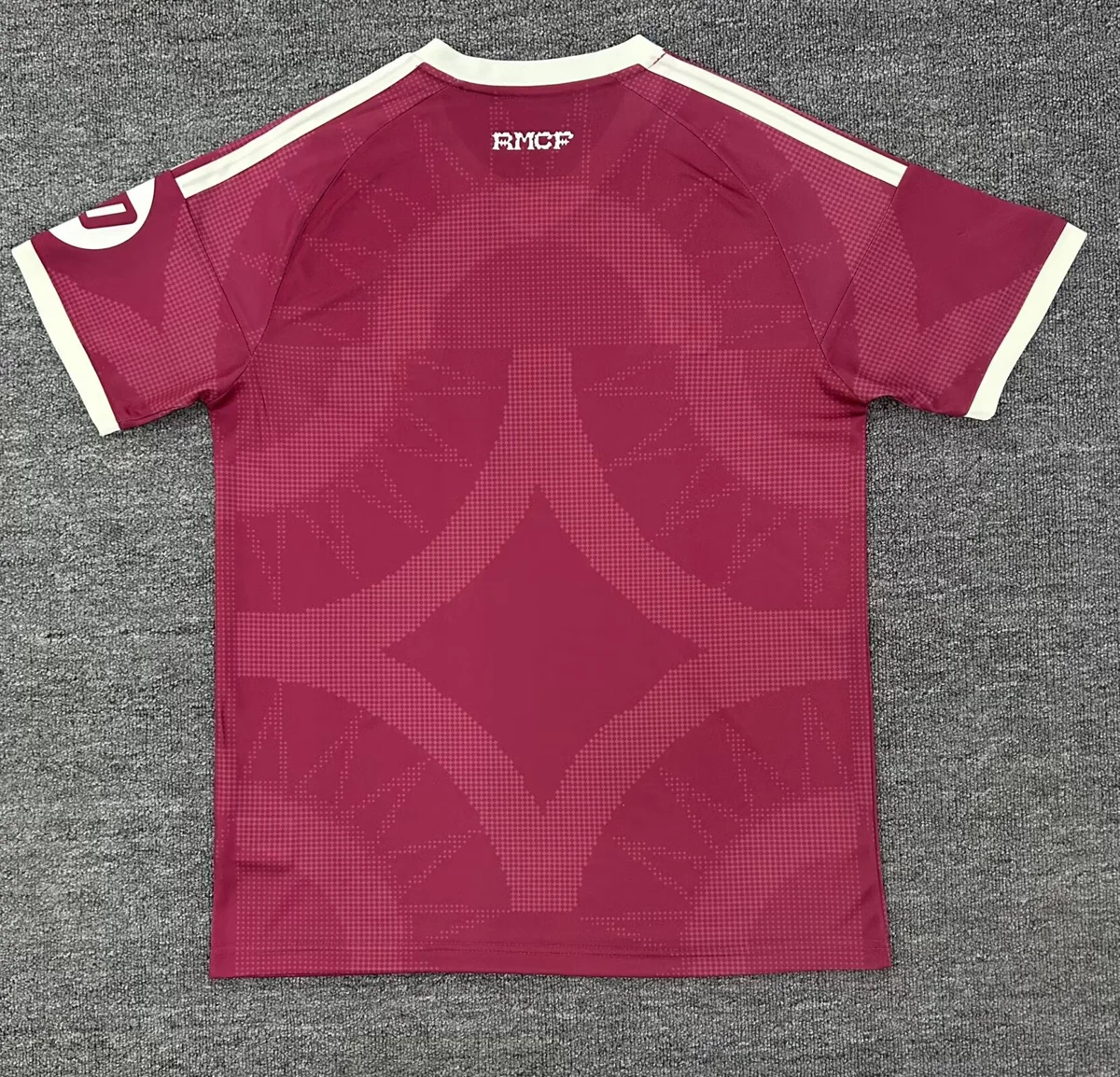 Camisa terceira - Real Madrid 2026/27 - S a XXL - foto 2