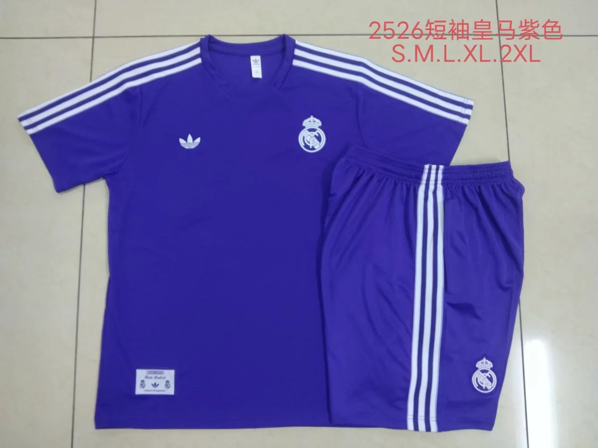 Camisa - Real Madrid (manga curta, retrô)