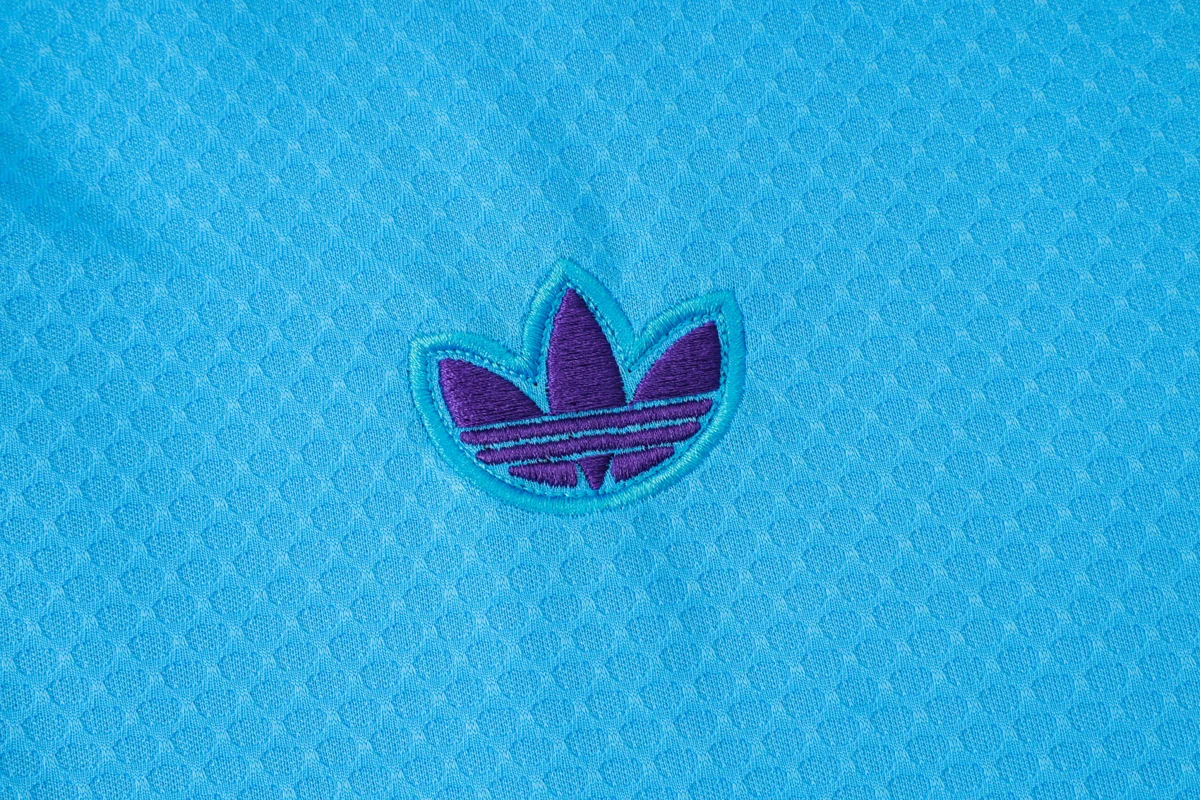 Camisa - Real Madrid (manga curta, retrô)
