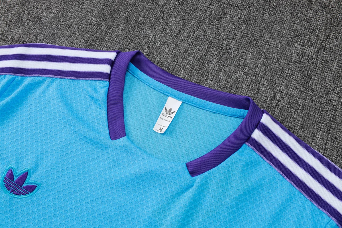 Camisa - Real Madrid (manga curta, retrô)