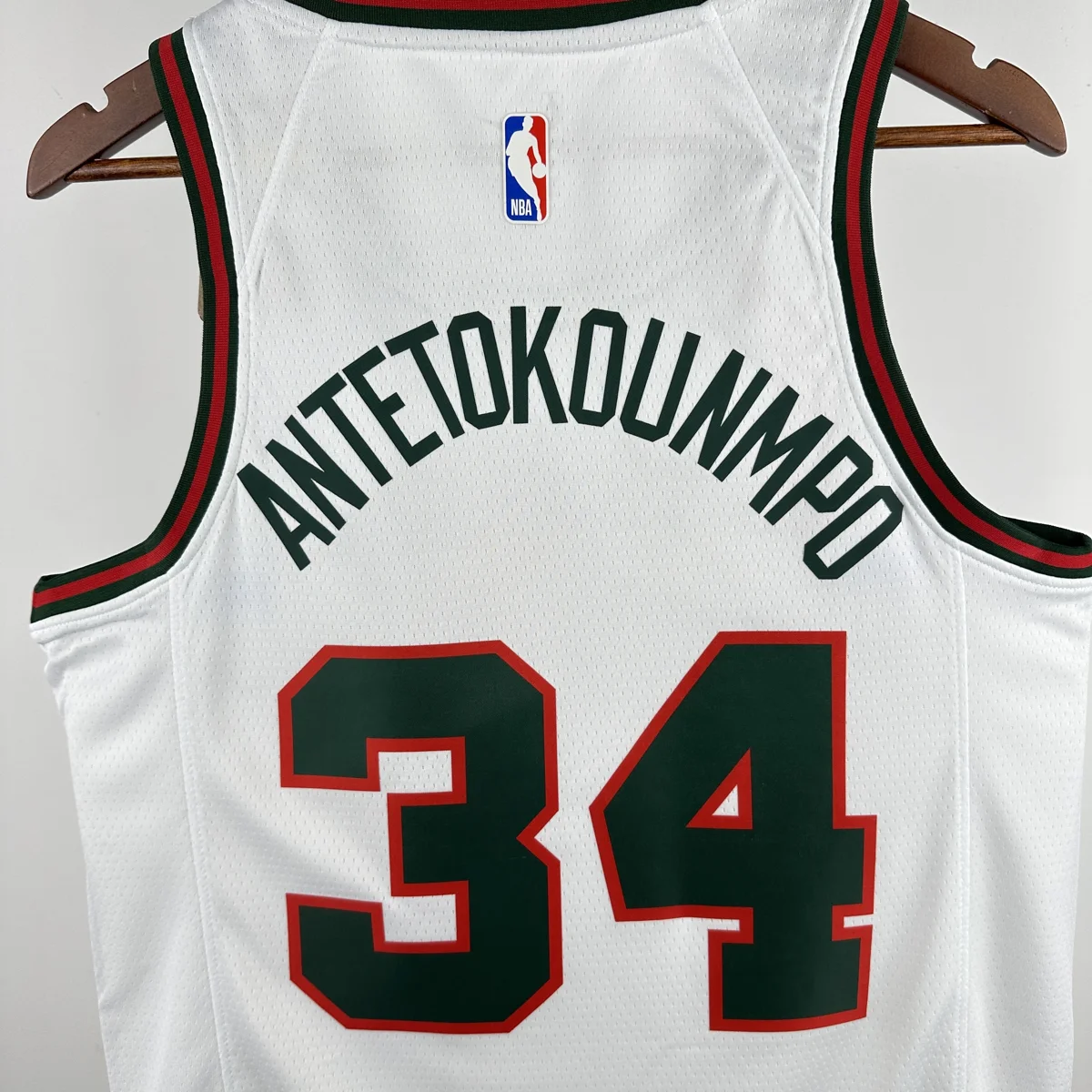 Camisa - Milwaukee Bucks (retrô)
