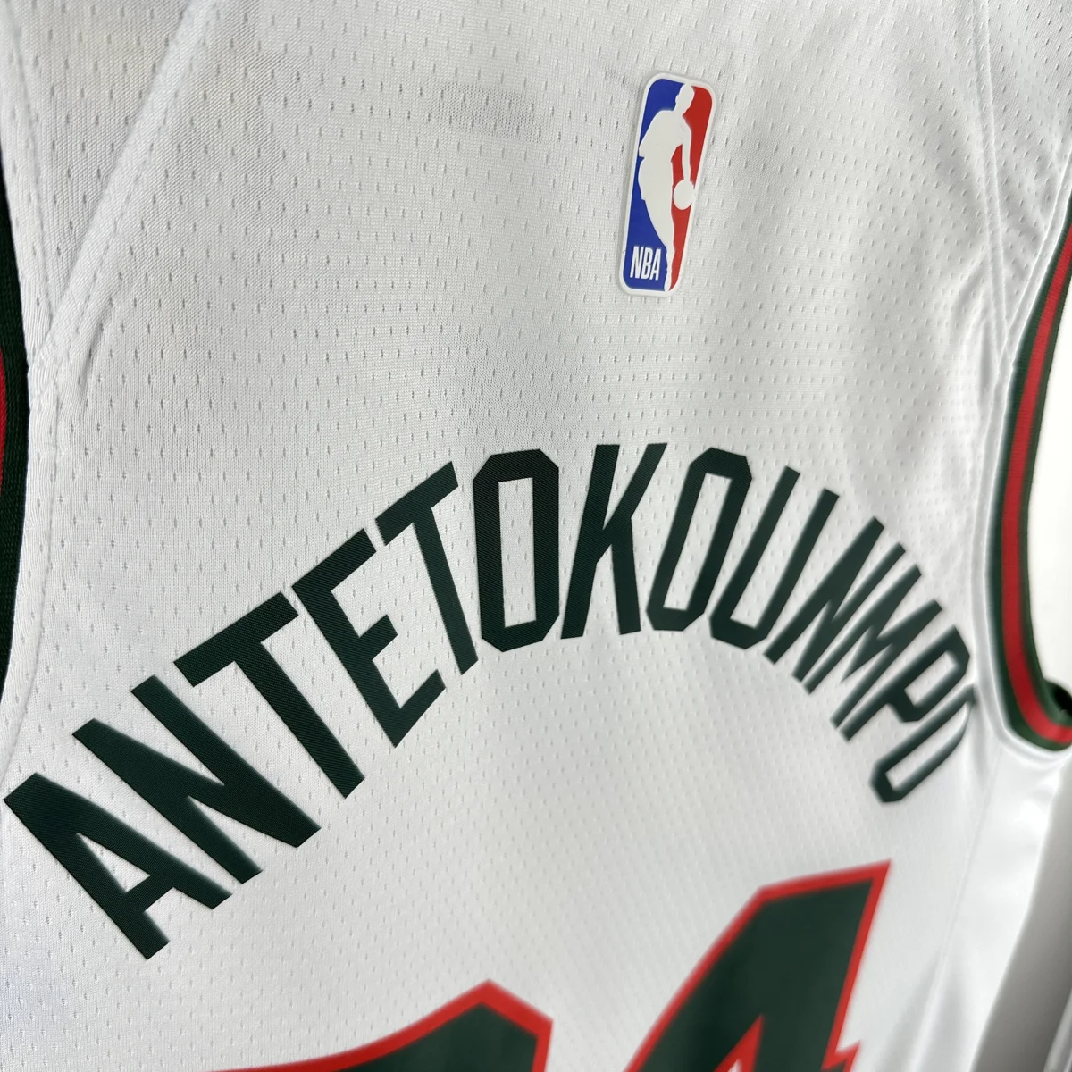 Camisa - Milwaukee Bucks (retrô)