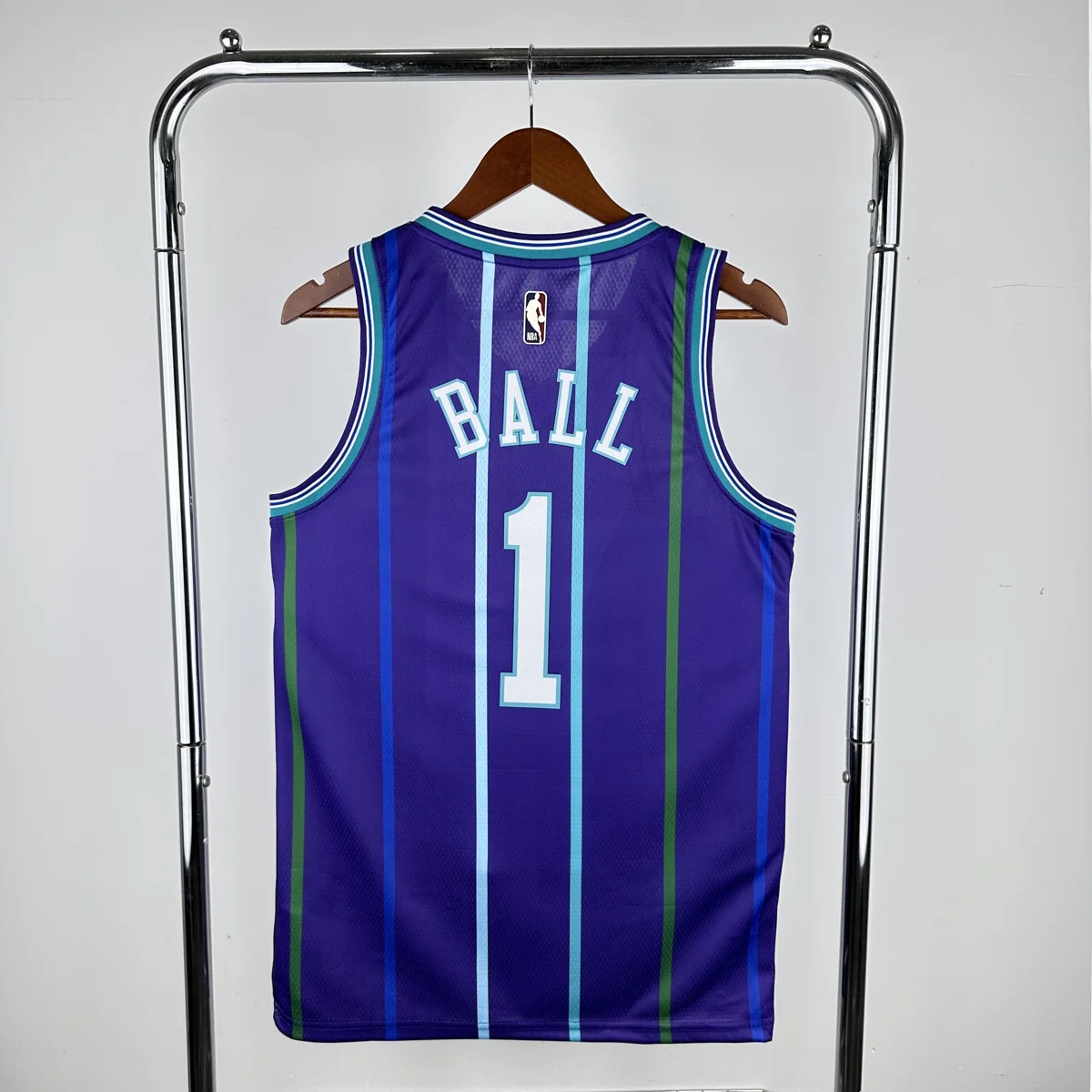 Camisa - Charlotte Hornets (retrô)