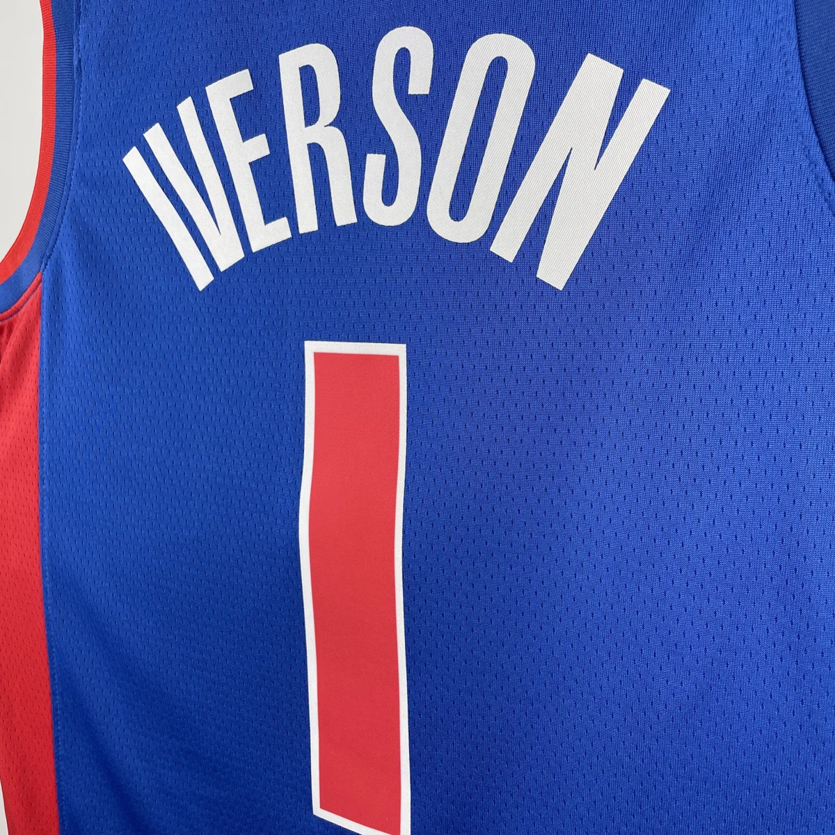 Camisa reserva - Detroit Pistons