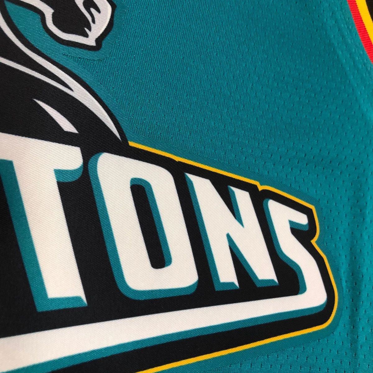 Camisa - Detroit Pistons (retrô)