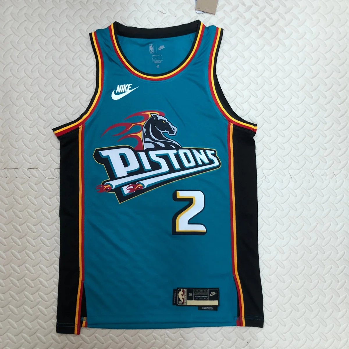Camisa - Detroit Pistons (retrô)