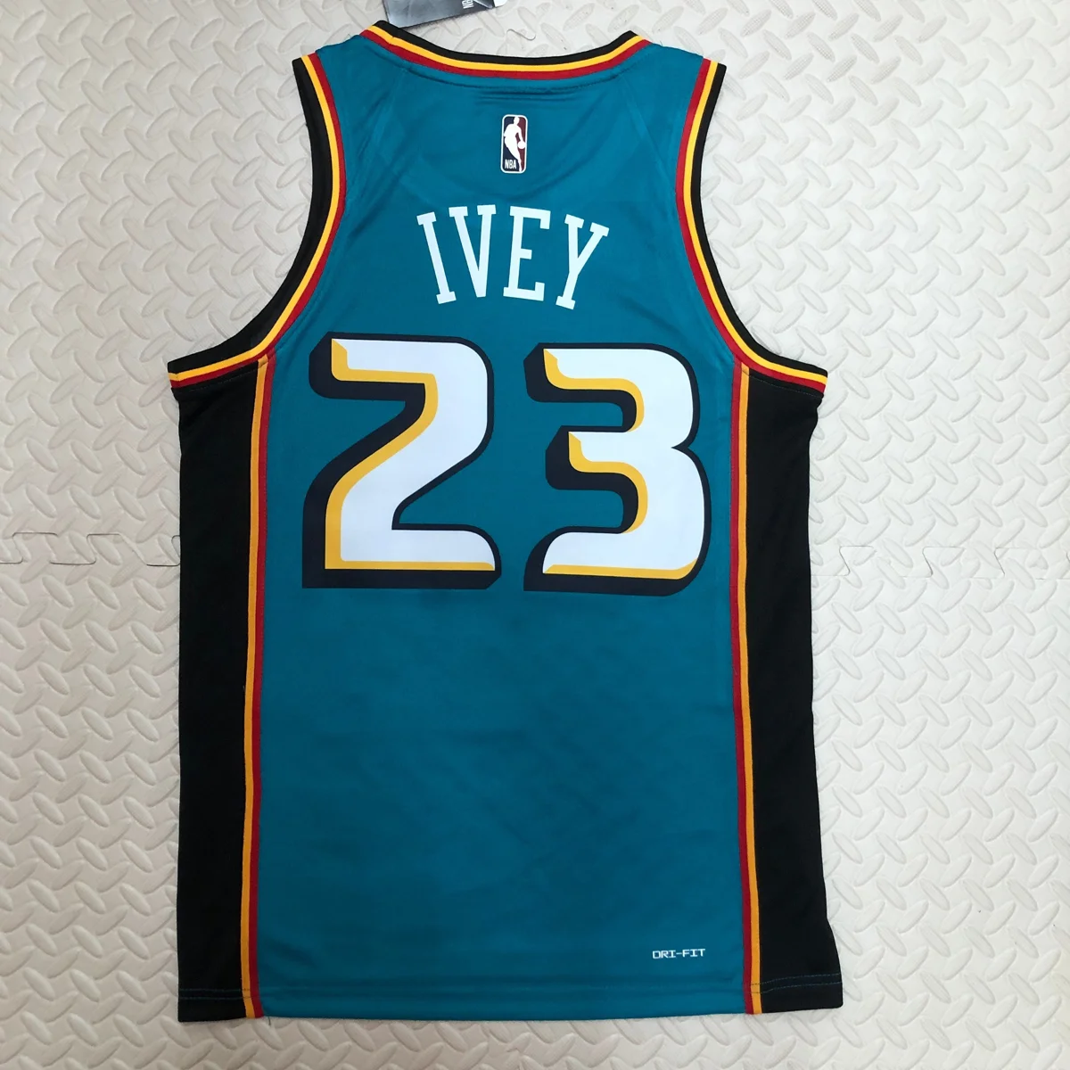 Camisa - Detroit Pistons (retrô)