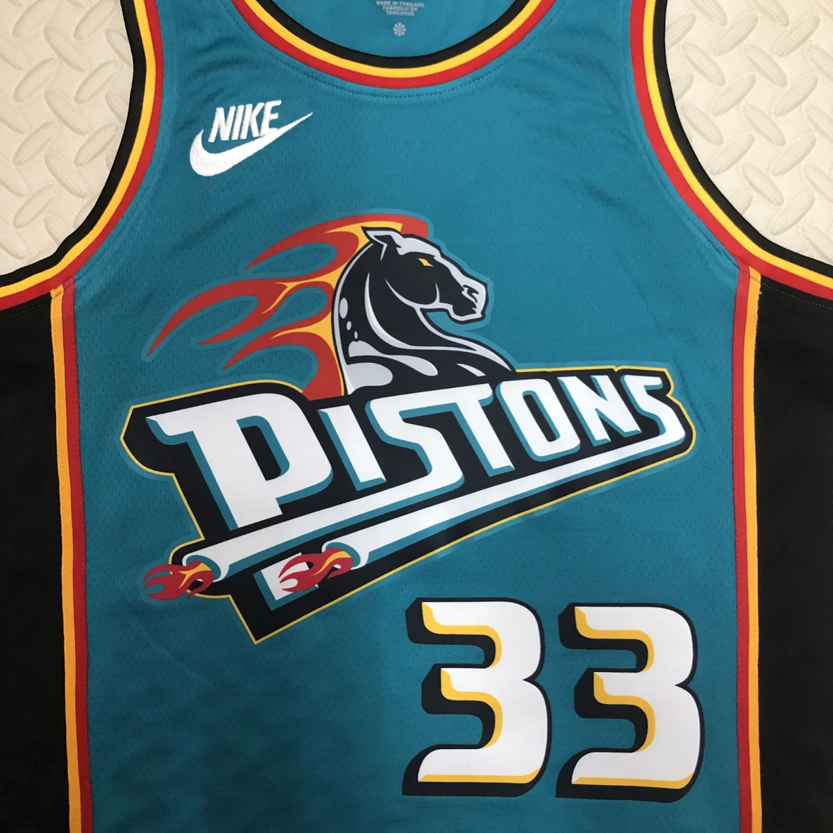 Camisa - Detroit Pistons (retrô)