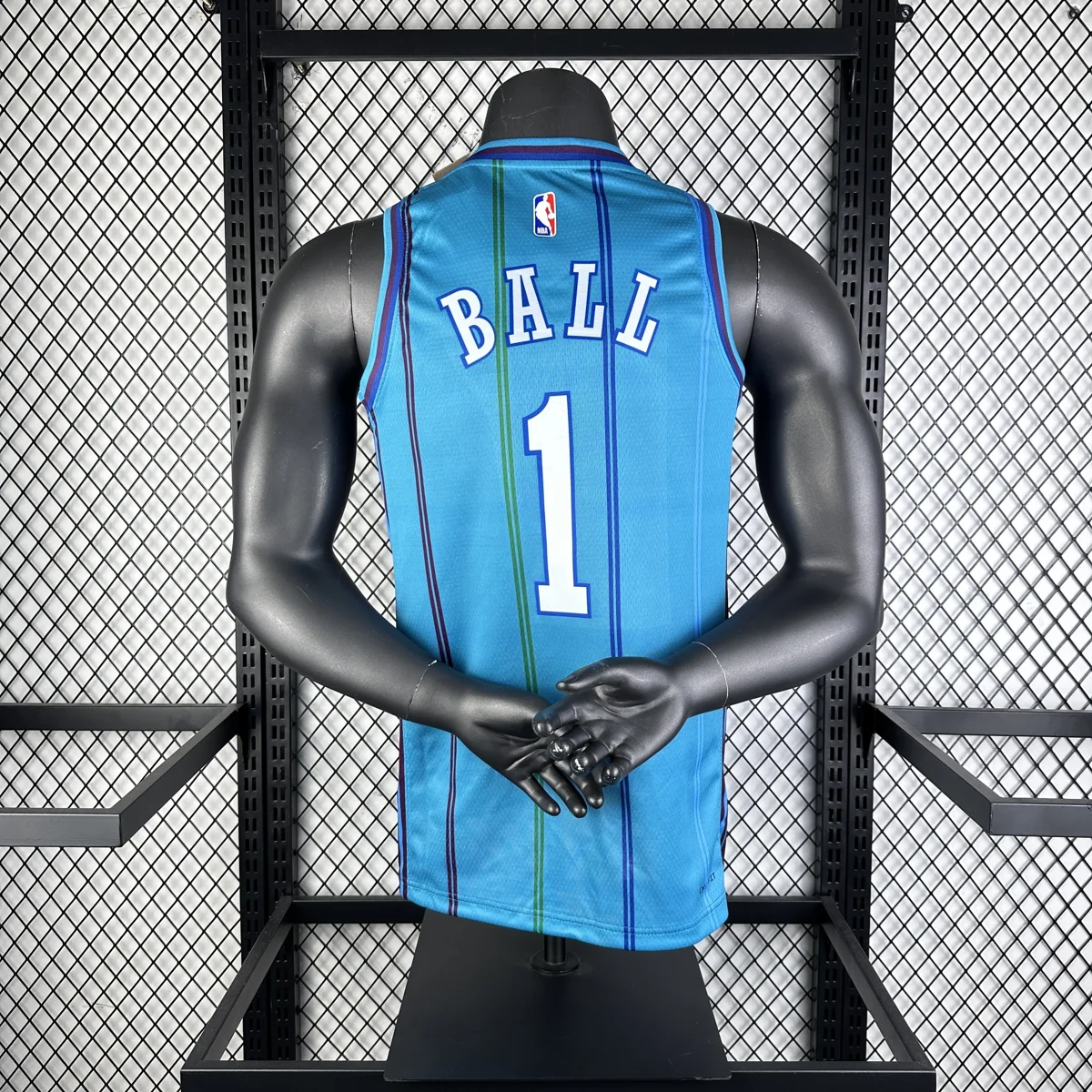 Camisa - Charlotte Hornets (retrô)