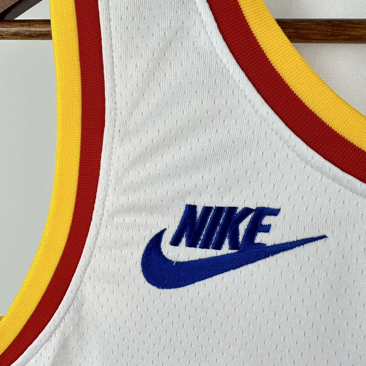 Camisa - Golden State Warriors (retrô)