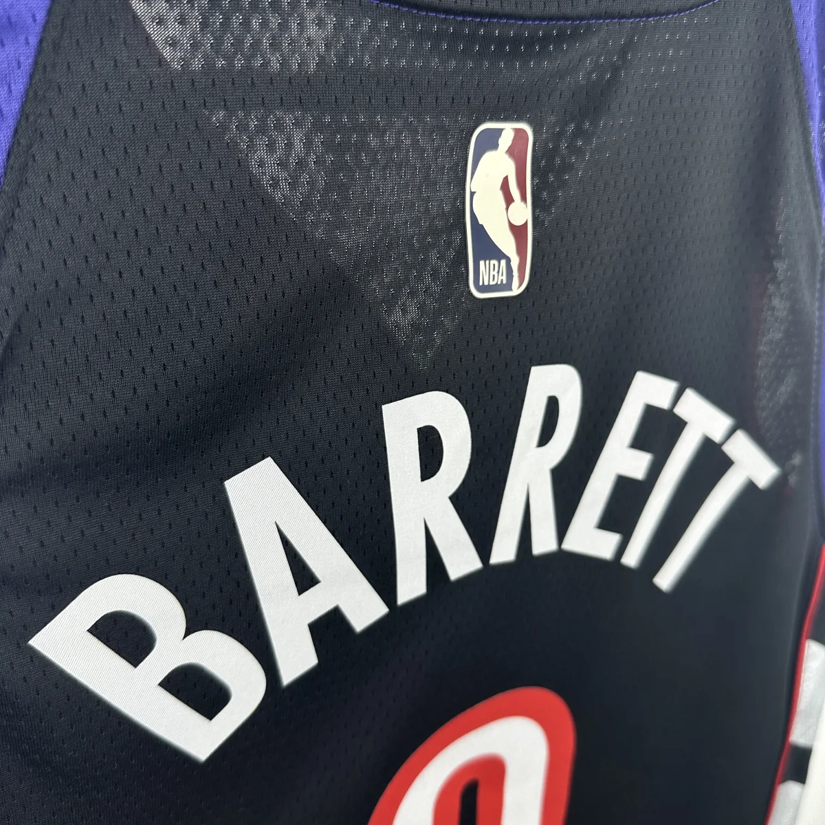 Camisa - Toronto Raptors (retrô)