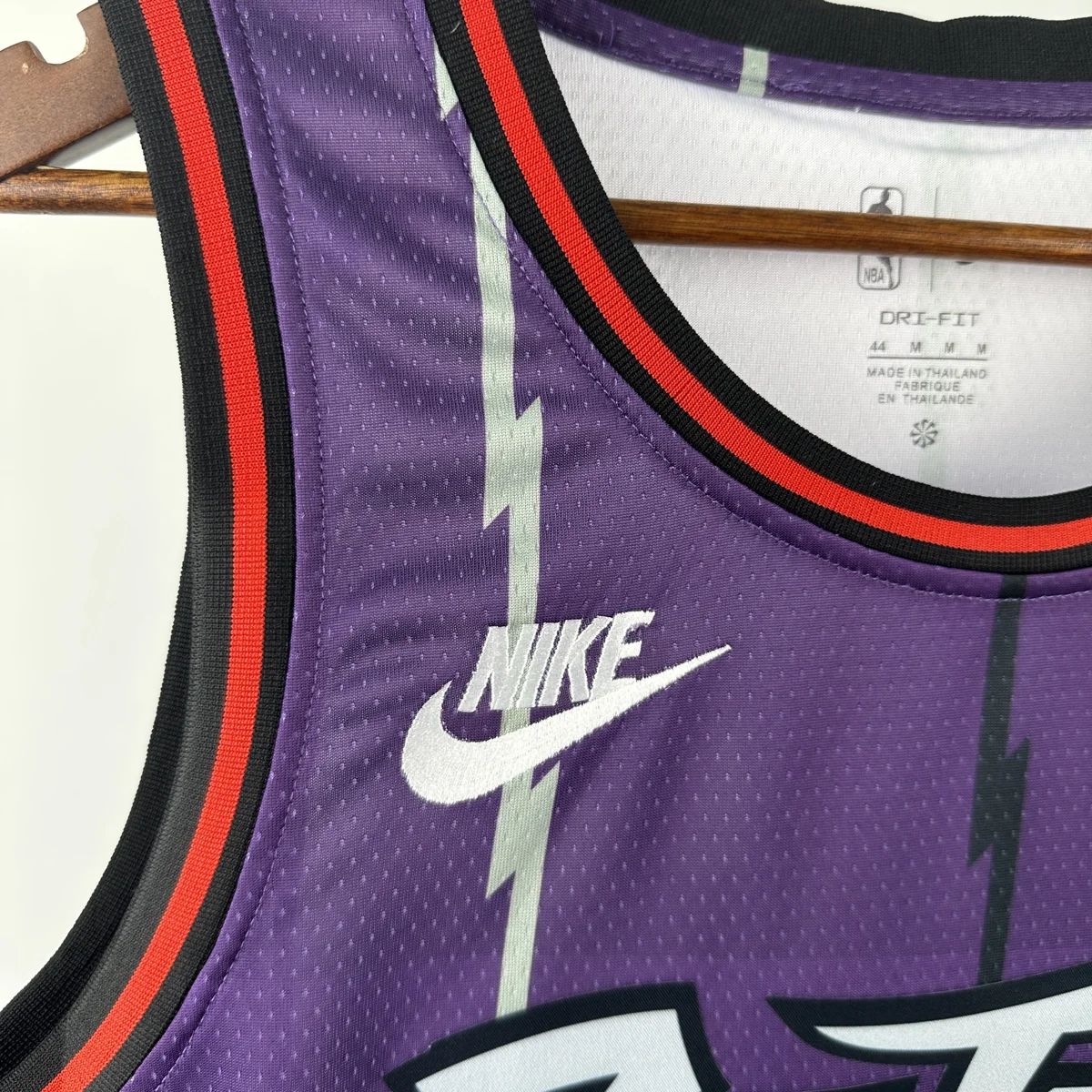 Camisa - Toronto Raptors (retrô)