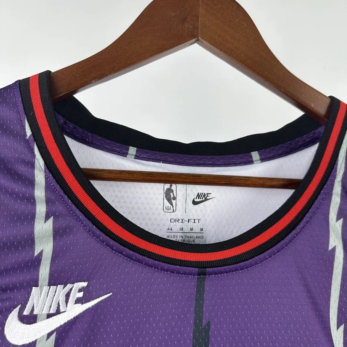 Camisa - Toronto Raptors (retrô)