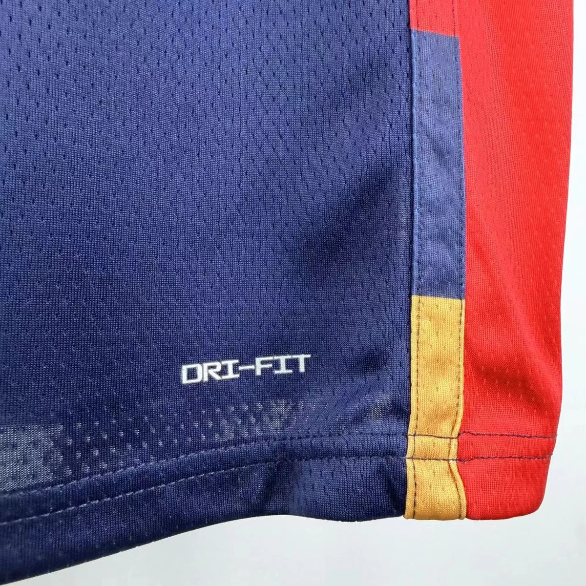 Camisa - Cleveland Cavaliers (retrô)