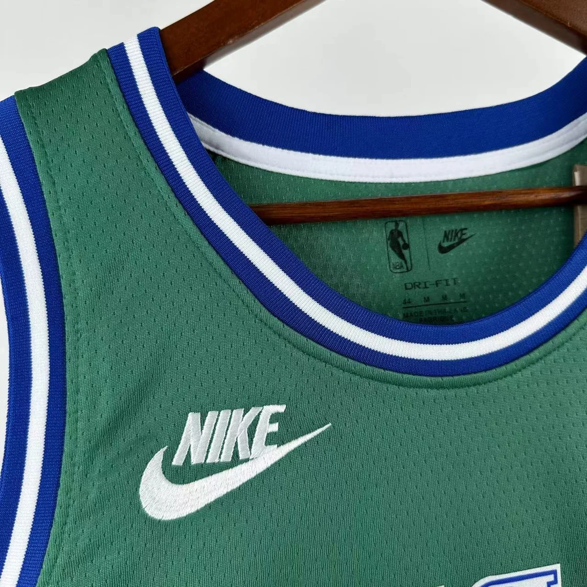 Camisa - Dallas Mavericks (retrô)
