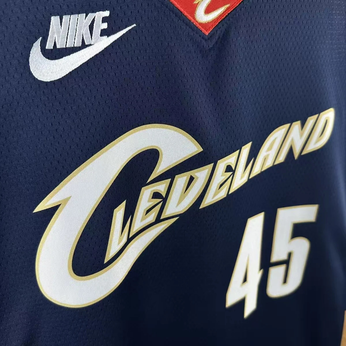 Camisa - Cleveland Cavaliers (retrô)