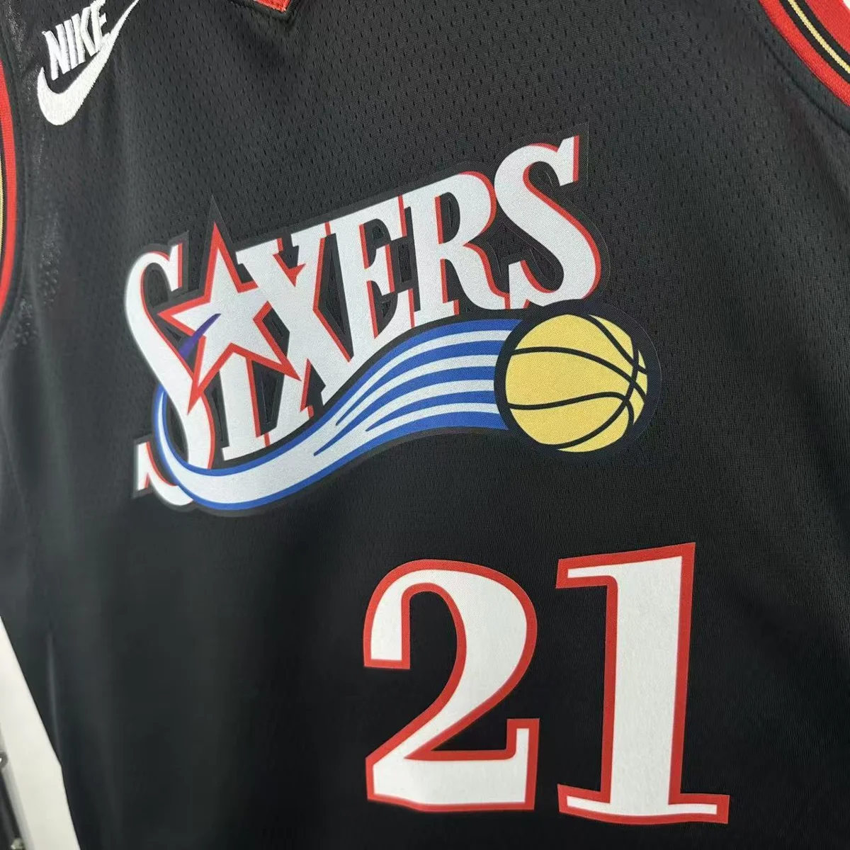Camisa - Philadelphia 76ers (retrô)
