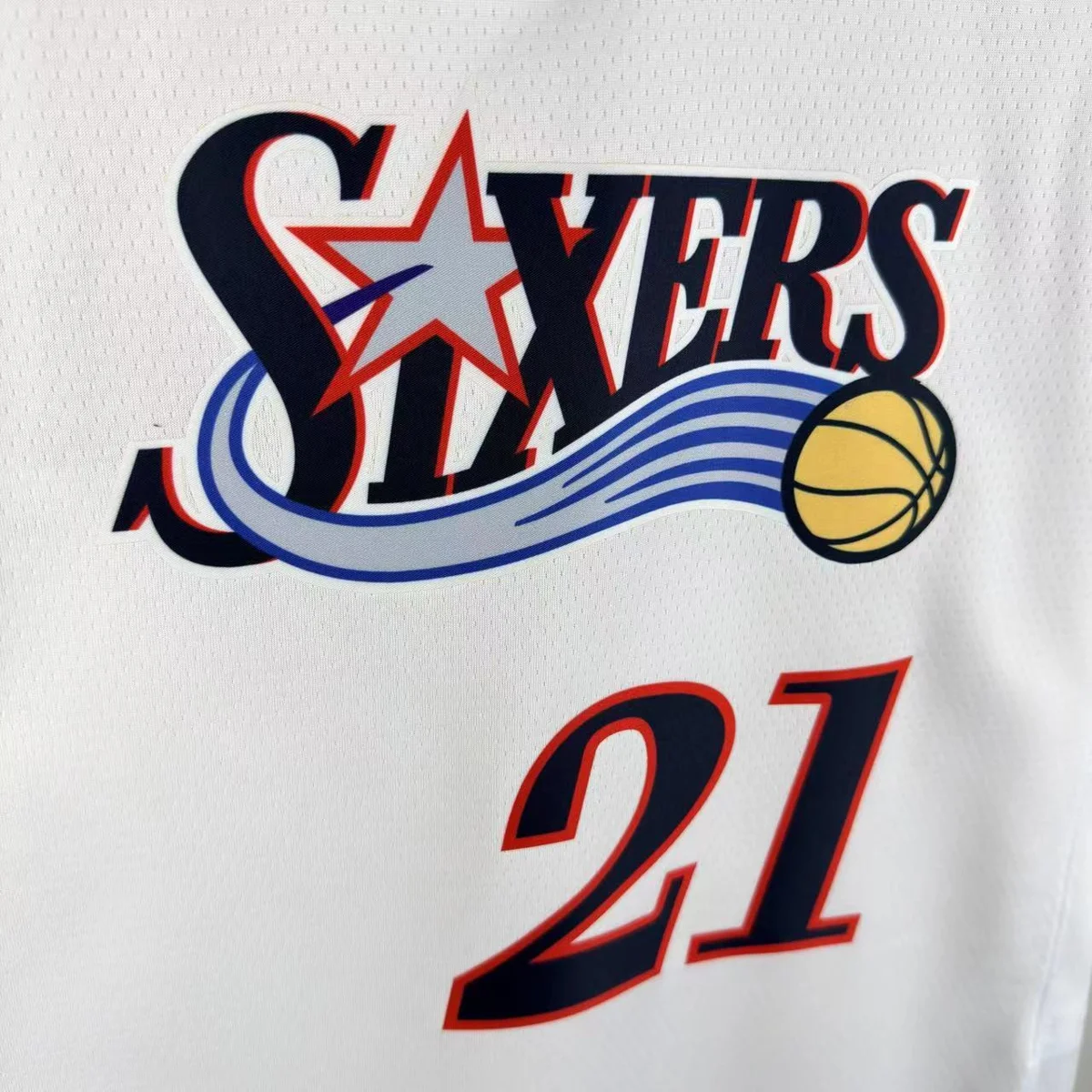 Camisa - Philadelphia 76ers (retrô)