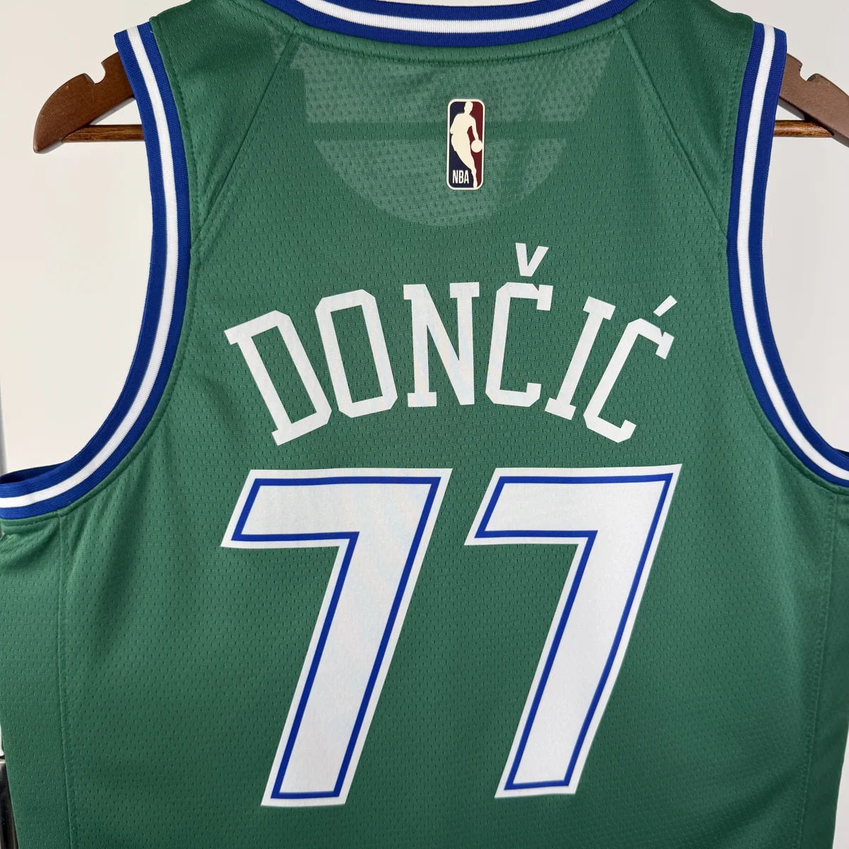 Camisa - Dallas Mavericks (retrô)