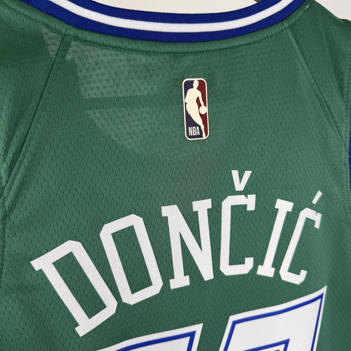 Camisa - Dallas Mavericks (retrô)